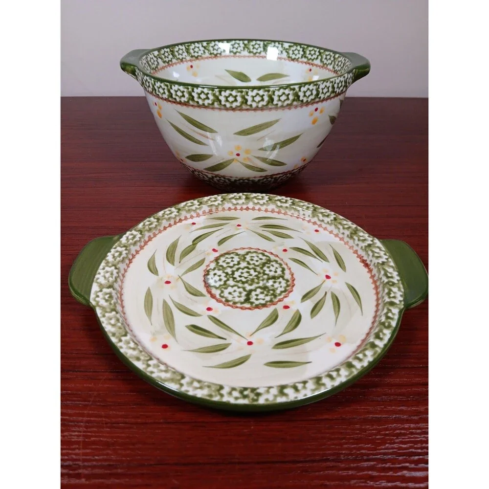 TEMP-TATIONS 1.5 Quart 2-Handled Round Bowl With Lid OLD WORLD Green EUC